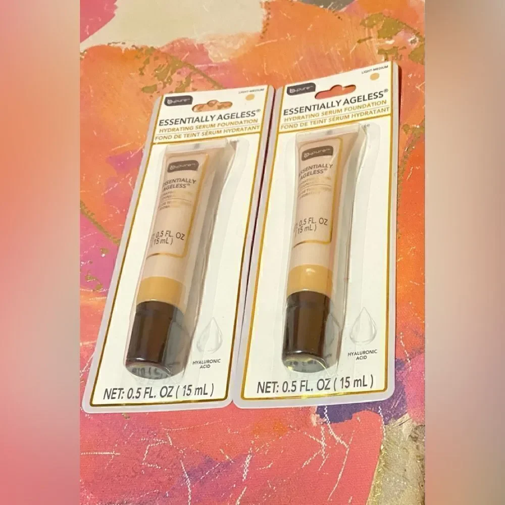 🎀B pure Essentially Ageless hydrating serum foundation (set of 2💥